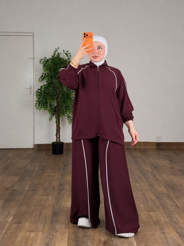 طقم رياضي نسائي محتشم (جاكيت + سروال)